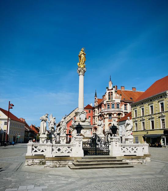 Der Hauptplatz Glavni trg in Maribor